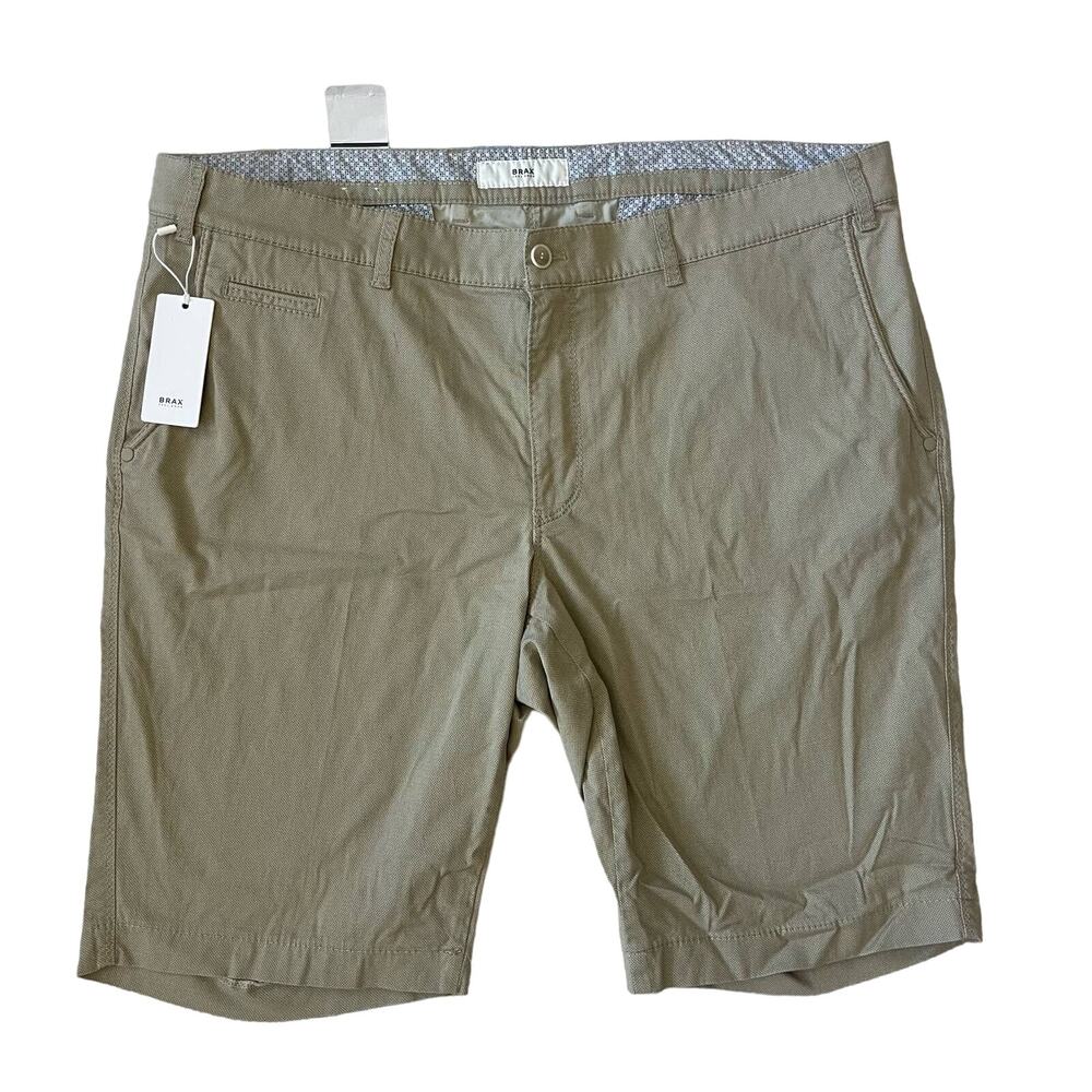 BRAX Bari Khaki Shorts Men’s Size 42 NWT